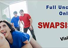 Полусестре скачу у четворку са полубраћом за дивљу забаву