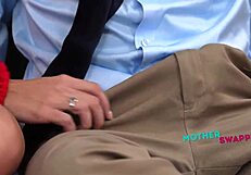 Йо, обмен мачехами дикий, голосуют ртами в групповухе