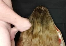 Jag kom på min stymammas långa hår och hon brydde sig inte