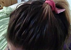 淋浴后可爱18+少女的幕后花絮