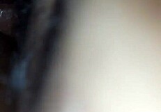 嘿，看到这个有肥逼的美女了吗？想告诉我你怎么处理那个漂亮景色？