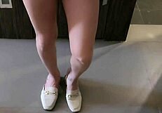 Coqueteando frente al espejo