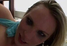 面试后大胸金发女郎被鸡巴噎住