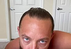 Brad Newman capturează POV feminin al sesiunii intime de lins în 4K