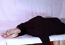 Aile Doktoru Beni Hindi Seks Videosunda Sikiyor