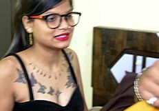 イパルティバが言う、カルペシュ、尻崇拝とフェティッシュプレイでハードヌードセックスしよう