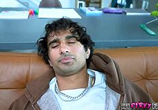 Omg Itu Benar-Benar Besar - Stepsis Penasaran Ngentot Stepbro Nakal - Addison Vodka