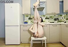 وضعت كاميرا تسجل مربيتي الحارة