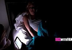 J'ai eu un coup rapide avec belle-sœur avant que belle-maman rentre.