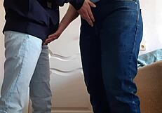 Prof, pourquoi risquer de baiser ton élève à l'univ ?