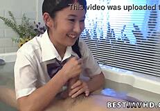 妖艶な日本JK鈴木一乃瀬、JAV遭遇