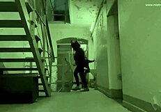 Доминирующая госпожа Эйприл в развратном игровом шоу