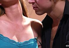 マリー・マクレーの初オーディション：赤毛で毛むくじゃらマンコと青い目でセックスインタビュー